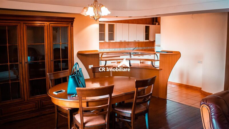 Unirii- Splai-Sitraco Vanzare duplex